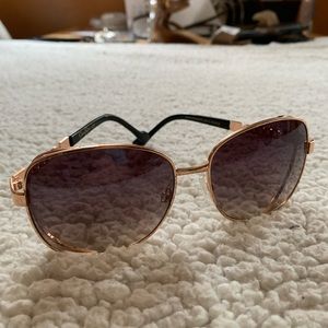 Jessica Simpson Sunglasses